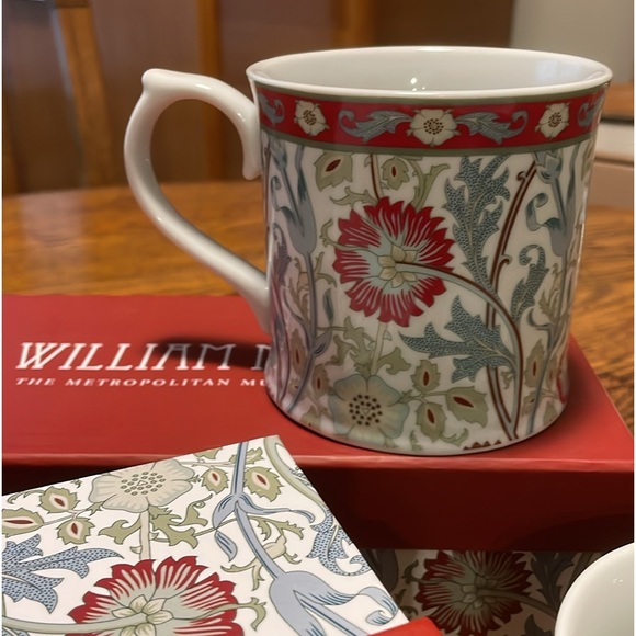 William Morris at The MET Other - WILLIAM MORRIS « Pink and Rose » gift-boxed set’s of Two Coffee Mugs~ Rare & HTF